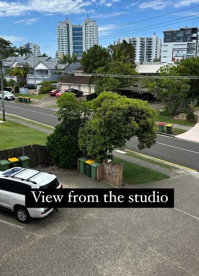 Resort Saltwater Villas - Pet Friendly Accommodation Mooloolaba